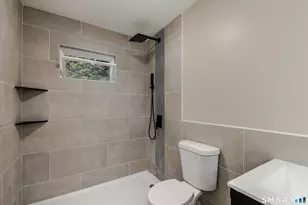 79 Evelyn St, Stratford, CT 06615 - Photo 19