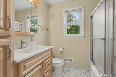 35 Sunrise Terrace, Stratford, CT 06614 - Photo 23