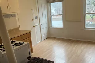 295 Chamberlain Hwy, Meriden, CT 06451 - Photo 13