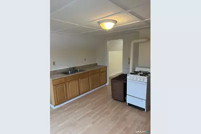 295 Chamberlain Highway, Meriden, CT 06451 - Photo 11