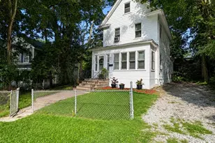 4 Strong St, New Haven, CT 06515 - Photo 1