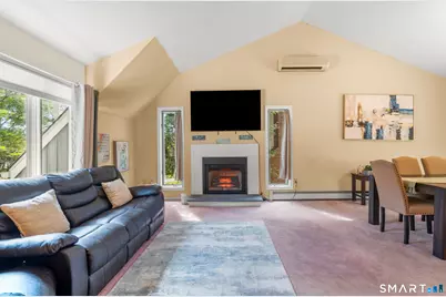 67 Crest Street, Waterbury, CT 06708 - Photo 9