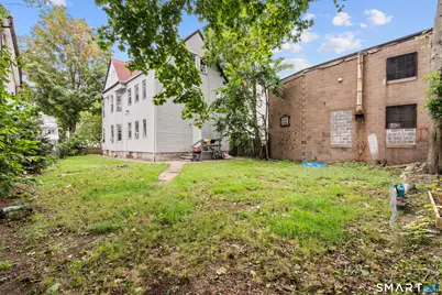 693 Dixwell Avenue #3rd Flr, New Haven, CT 06511 - Photo 23