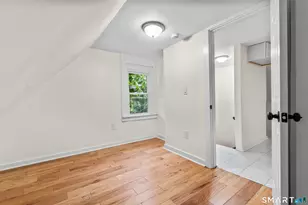 693 Dixwell Ave, New Haven, CT 06511 - Photo 13