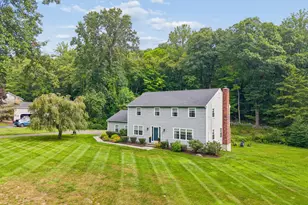 11 Autumn Dr, Danbury, CT 06811 - Photo 1
