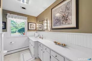 89 Mohegan Dr, West Hartford, CT 06117 - Photo 29