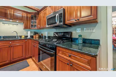 394 Tashua Road, Trumbull, CT 06611 - Photo 11
