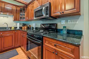 394 Tashua Rd, Trumbull, CT 06611 - Photo 11