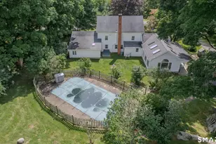 394 Tashua Rd, Trumbull, CT 06611 - Photo 3