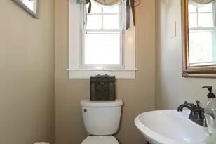 11 Grant Ave, Enfield, CT 06082 - Photo 7