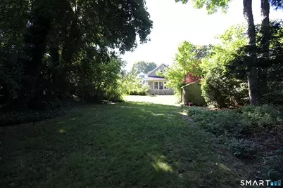 11 Grant Avenue, Enfield, CT 06082 - Photo 17