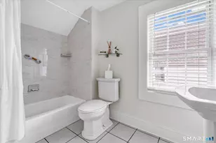 714 Wilcoxson Ave, Stratford, CT 06614 - Photo 29