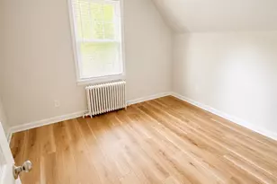 59 South St, Cromwell, CT 06416 - Photo 9