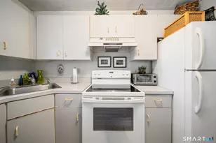 925 Oronoke Rd, Waterbury, CT 06708 - Photo 7