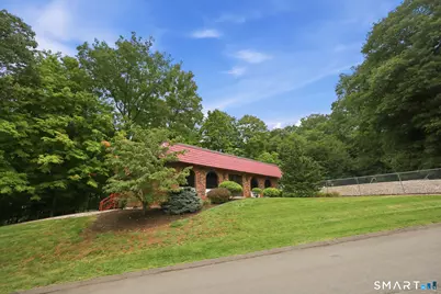 35 Woodsedge Drive #5B, Newington, CT 06111 - Photo 23
