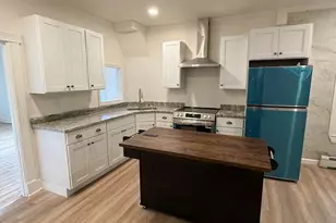 1572 Park St, Hartford, CT 06106 - Photo 7