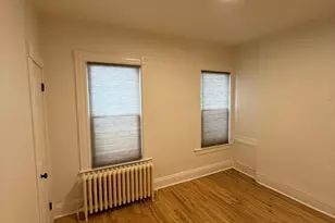 1572 Park St, Hartford, CT 06106 - Photo 3