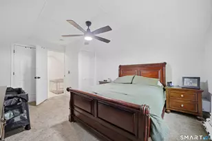 15 Mead St, Stamford, CT 06907 - Photo 11