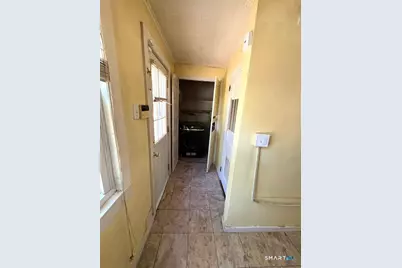 63 Pennsylvania Avenue, New Britain, CT 06052 - Photo 9