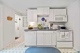 6 Bower Rd, Madison, CT 06443 - Photo 9