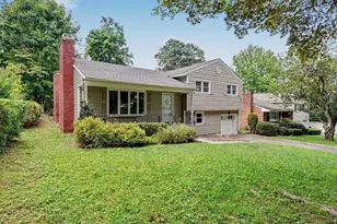 5 Raphael Pl, Greenwich, CT 06878 - Photo 1
