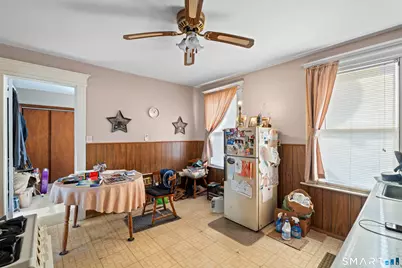 1422 Dixwell Avenue, Hamden, CT 06514 - Photo 15