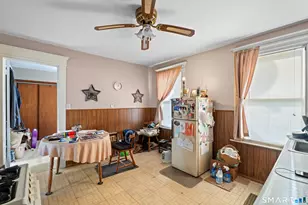 1422 Dixwell Ave, Hamden, CT 06514 - Photo 15