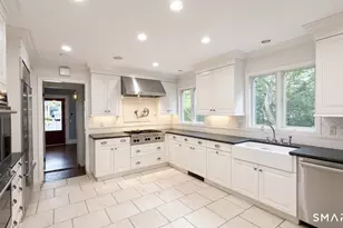 14 Highview Ave, Greenwich, CT 06870 - Photo 5