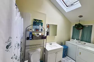 118 Wickham Dr, East Hartford, CT 06118 - Photo 9