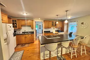 118 Wickham Dr, East Hartford, CT 06118 - Photo 5