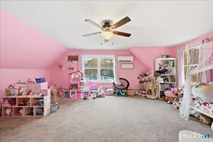 198 Dartmouth Dr, Groton, CT 06355 - Photo 17