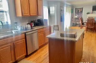 20 Gaylord Mountain Rd, Hamden, CT 06518 - Photo 3