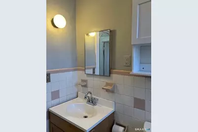 299 Park Street #1, New Haven, CT 06516 - Photo 5