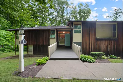 2-F Country Squire Drive #2F, Cromwell, CT 06416 - Photo 1