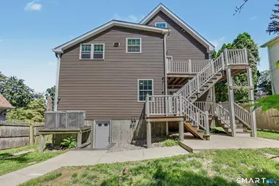 26 Nichols Avenue, Stamford, CT 06905 - Photo 33