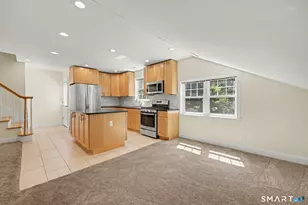 26 Nichols Ave, Stamford, CT 06905 - Photo 23
