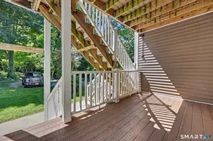 26 Nichols Ave, Stamford, CT 06905 - Photo 7