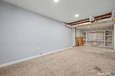 26 Nichols Avenue, Stamford, CT 06905 - Photo 15