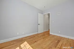 26 Nichols Ave, Stamford, CT 06905 - Photo 13