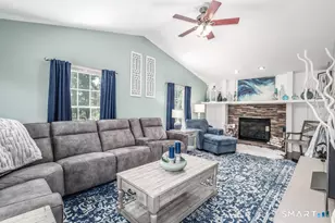 4 Ayrshire Dr, New Milford, CT 06776 - Photo 11