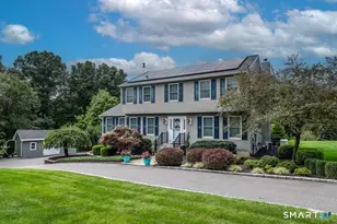 4 Ayrshire Dr, New Milford, CT 06776 - Photo 1