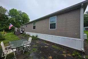 32 Richard Ave, Griswold, CT 06351 - Photo 5