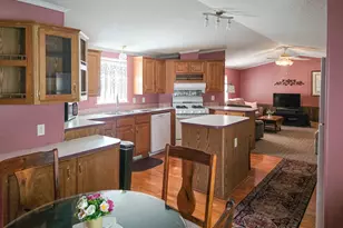 136 Hunters Rd, Norwich, CT 06360 - Photo 17