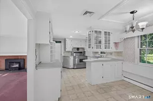 41 N River Rd, Coventry, CT 06238 - Photo 9