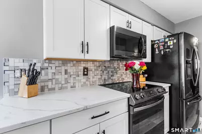 105 Mattabasset Drive #105, Meriden, CT 06450 - Photo 15