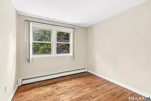 17 N Ridgeland Rd, Wallingford, CT 06492 - Photo 9