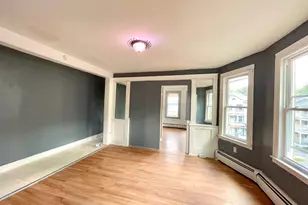 76 Wilcox St, New Britain, CT 06051 - Photo 3