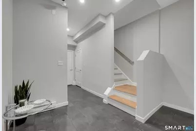 1385 Washington Boulevard #6, Stamford, CT 06902 - Photo 3