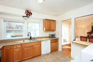 12 Gilbert Hill Rd, North Haven, CT 06473 - Photo 9