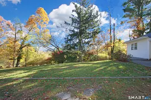 12 Gilbert Hill Rd, North Haven, CT 06473 - Photo 5